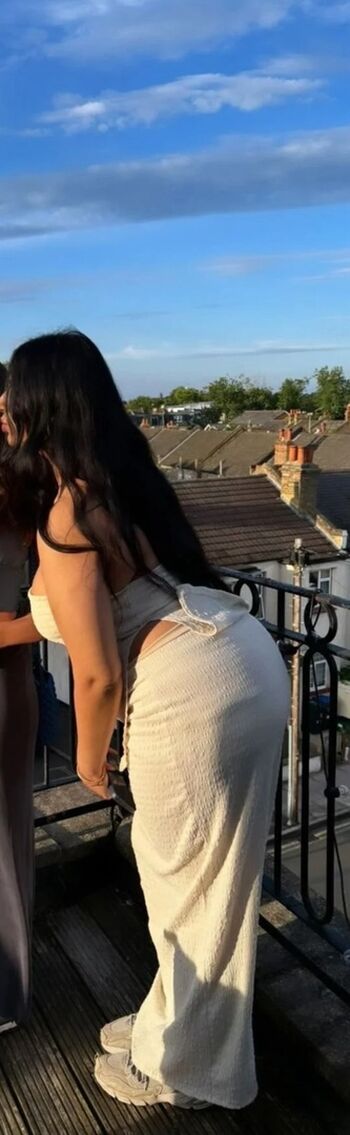 Full leaked Sara retali/ private onlyfans photo