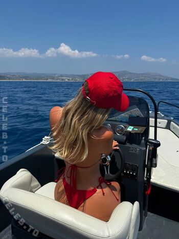 Full leaked Noa mnk private onlyfans photo