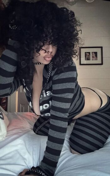 Full leaked Ohthasmat private onlyfans photo