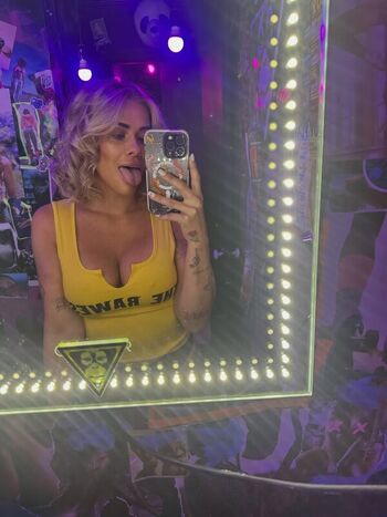 Full leaked Paige vanzant  page private onlyfans photo