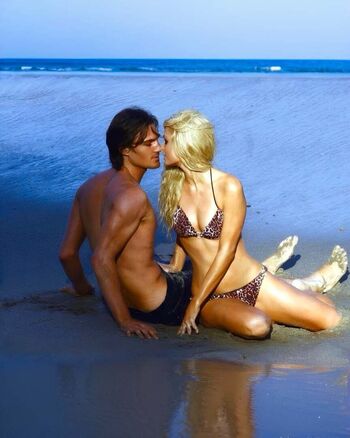 Full leaked Paris hilton private onlyfans photo