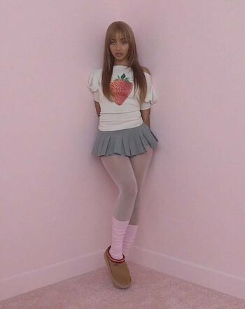 PinkPantheress