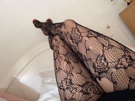 Full leaked Puffes page private onlyfans photo