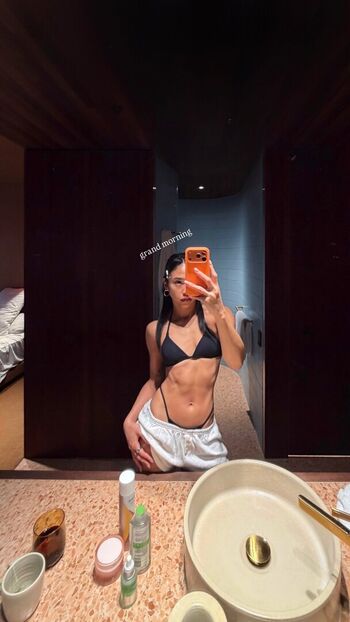 Full leaked Rachelteetyler private onlyfans photo