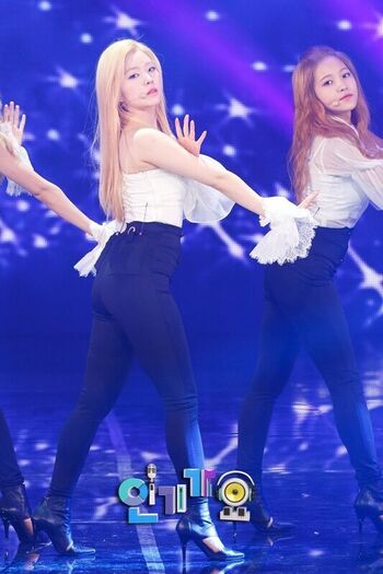 Full leaked Red velvet private onlyfans photo