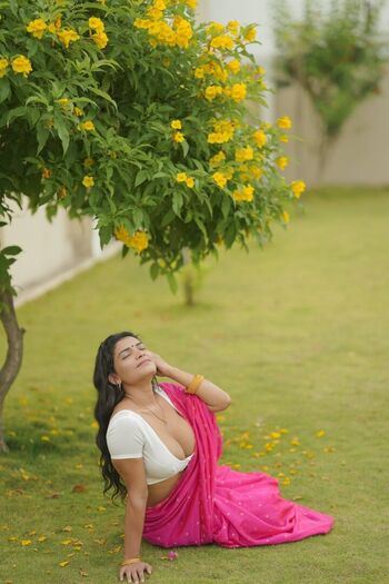 Full leaked Resmi r nair private onlyfans photo