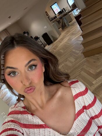 Full leaked Riley reid private onlyfans photo