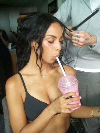 Full leaked Rochelle humes private onlyfans photo