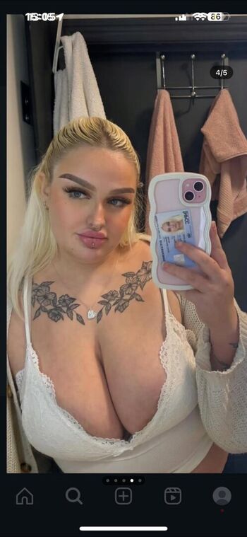 Full leaked Roossiiieeeeeee private onlyfans photo