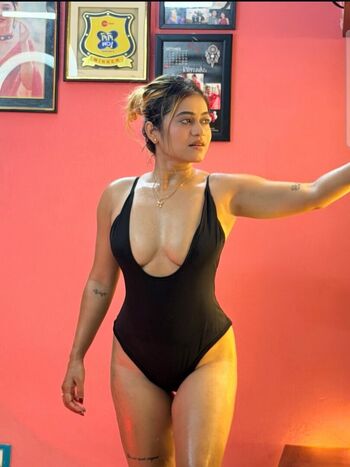 Full leaked Sabetri dehury page private onlyfans photo