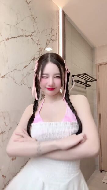 Full leaked Sexyangle lookwa private onlyfans photo