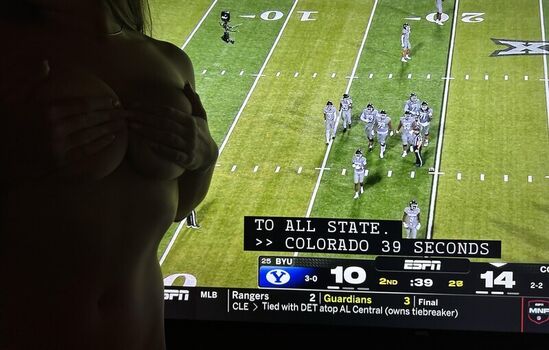 sexyexhibitiontaylor