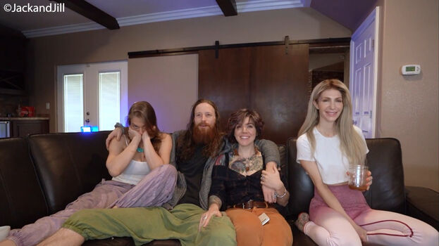 SexyHippies