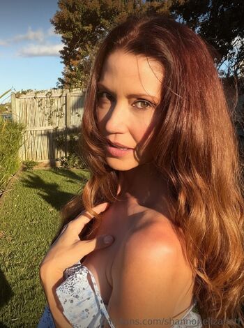 Full leaked Shannon elizabeth  page private onlyfans photo