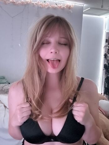 Full leaked Swiskers private onlyfans photo