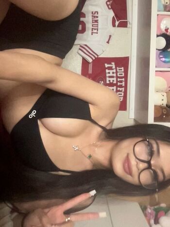 Full leaked Tiffanyxhoang private onlyfans photo