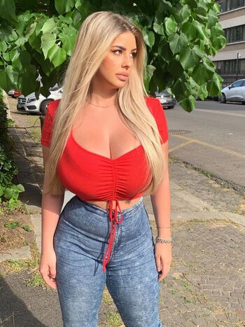 Full leaked Valentina di rocco private onlyfans photo