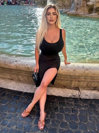 Full leaked Valentina di rocco private onlyfans photo