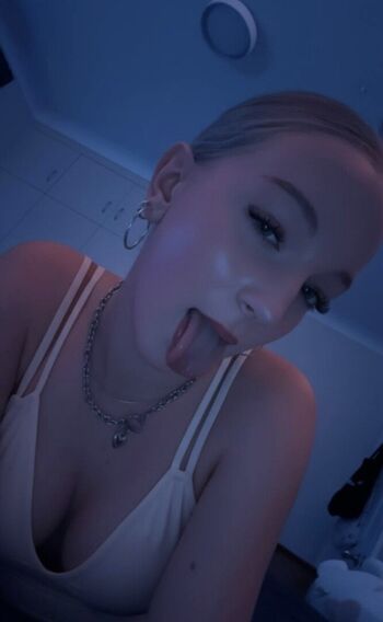 Full leaked Mimzzecandy/ private onlyfans photo
