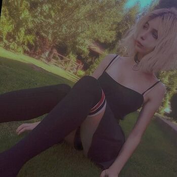 Full leaked Curly keely private onlyfans photo