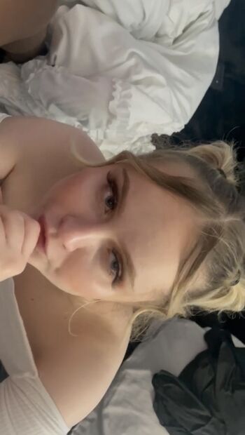 Full leaked Jana m/ private onlyfans photo