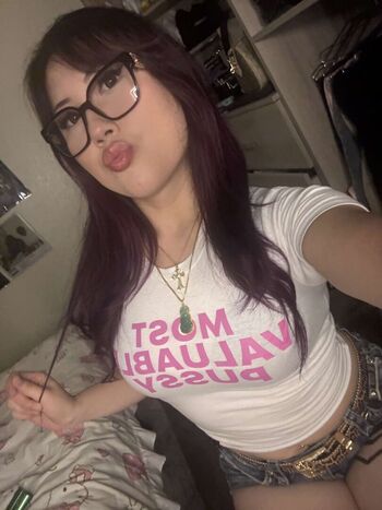 Full leaked Sara luvv/ private onlyfans photo