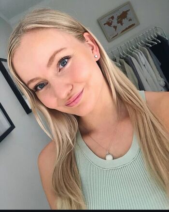 Full leaked Leslierangel private onlyfans photo