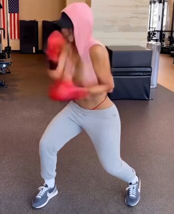 Full leaked Itssoukai/ private onlyfans photo