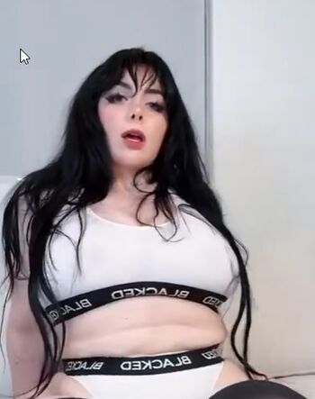 Full leaked Irlkittygf private onlyfans photo