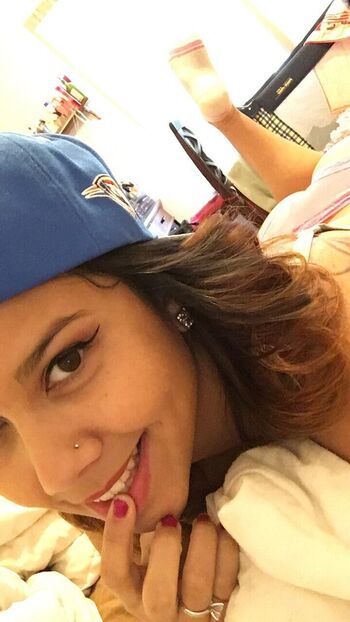 Full leaked Dollydrunkeyes/ private onlyfans photo