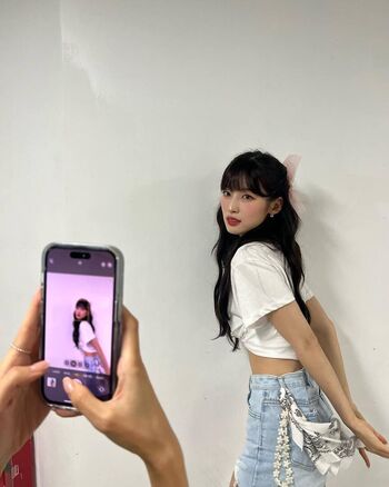 WomenK-pop