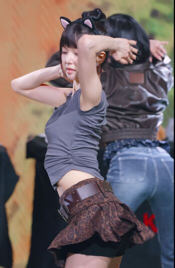 WomenK-pop