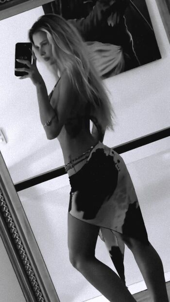 Full leaked Yasmin brunet private onlyfans photo