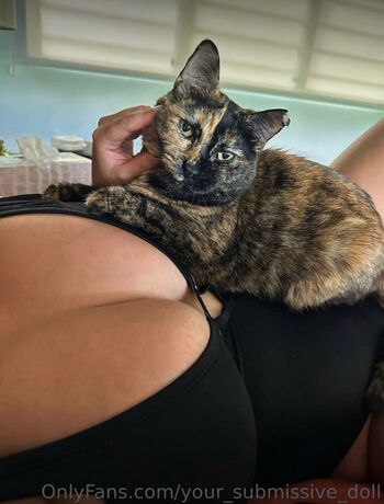 Full leaked Your submissive doll private onlyfans photo